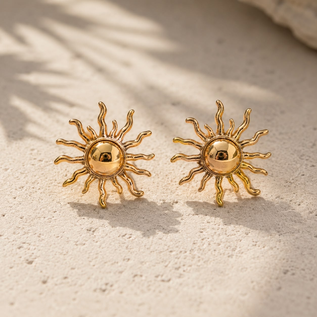 Aretes Sol Dorado, fotografía 1